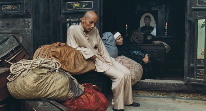 许子东:“二舅精神”,仍然是《活着》