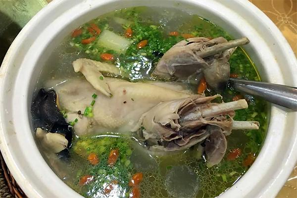 无视味精有害论,男子38年吃掉5548斤味精,不敢吃味精的看看吧|韩国|食物|中餐|食用油|成分_新浪新闻
