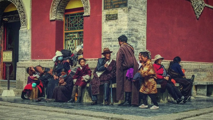 △青海塔尔寺就在西宁。/图虫创意