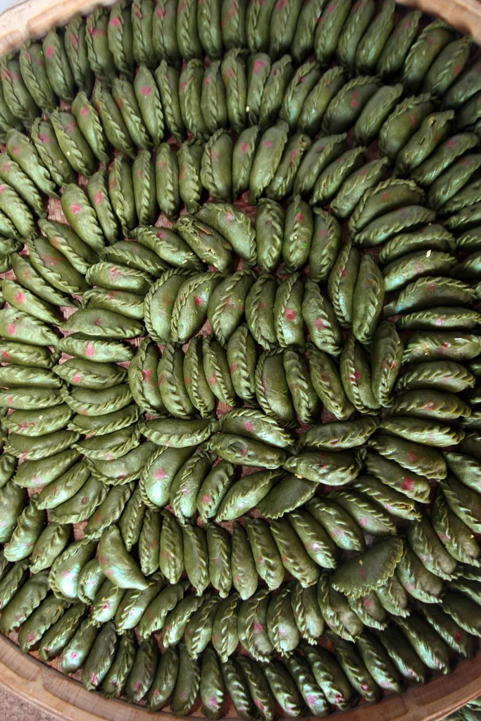 可可爱爱的清明果，青团的一种，辣或不辣，衢州人说了算。图 / 视觉中国