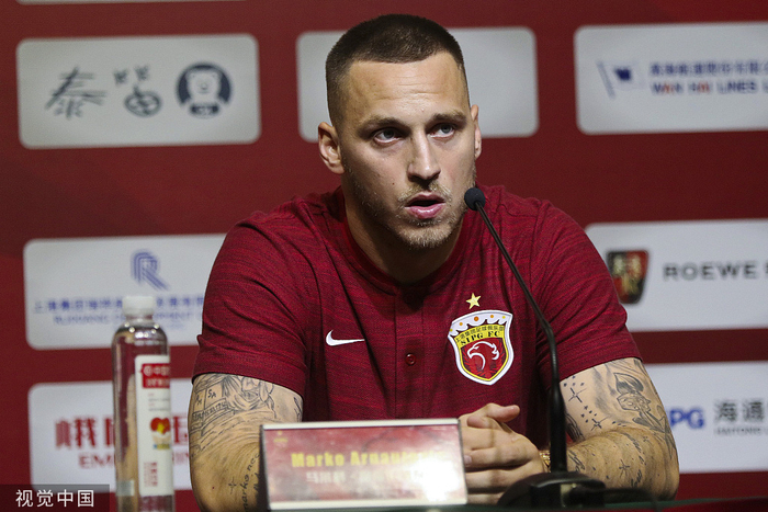 阿瑙托维奇此前效力中超上海海港俱乐部。