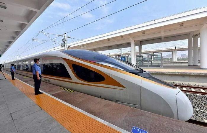 ▲大陆已经对台湾地区未来的建设，有了更多的思考和计划。图为我国高铁资料图。新京报记者 李木易 摄