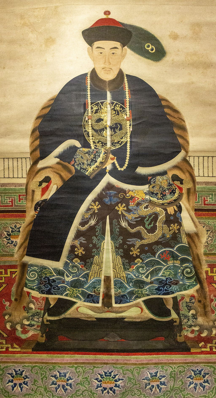 噶尔玛索诺木像（清，中国国家博物馆藏。噶尔玛索诺木，蒙古贵族，固伦端顺长公主的驸马）