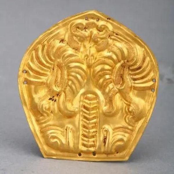 羊头纹金杏叶 扬州博物馆藏