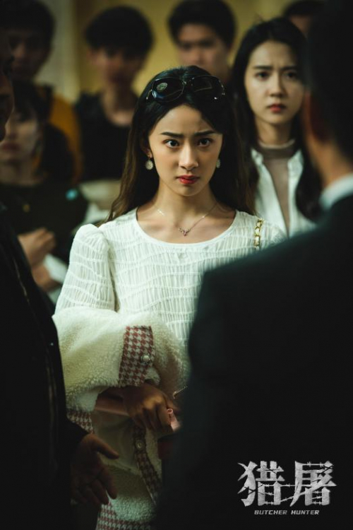 《猎屠》上映,杨洛仟设“杀猪盘”被追捕