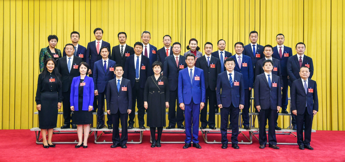 市工商联第十五届执行委员会领导班子成员合影