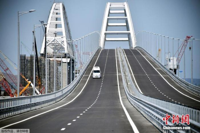 　资料图：刻赤公路铁路桥。