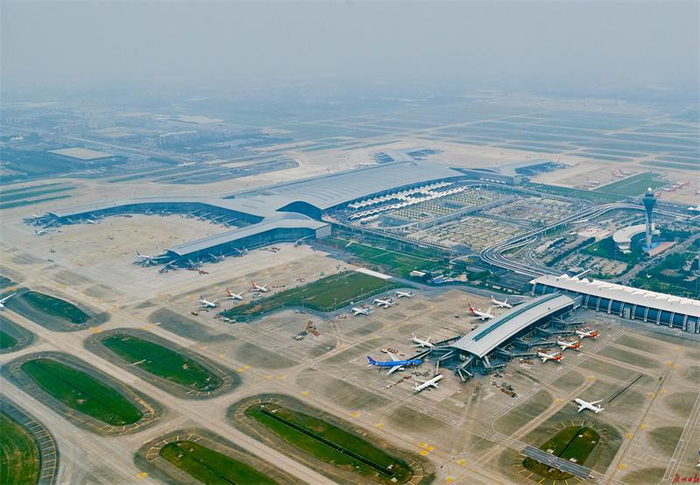 △白云机场T2航站楼