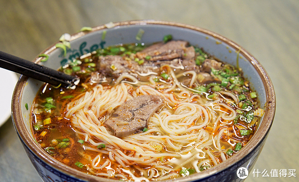 【食 兰州】正经兰州牛肉面..其实也是没肉的|安泊尔|兰州市|一人食|甘肃省|安泊_新浪新闻