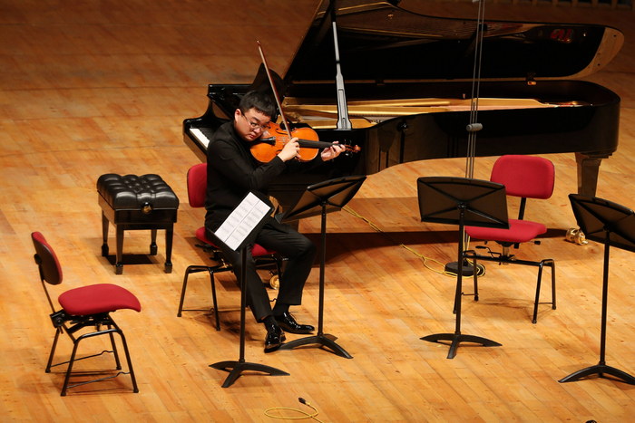 《一个人的四重奏》