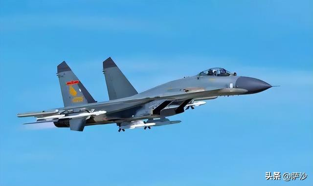歼11、15、16三者最大的区别是什么?1956年9月8日成功试制歼5|歼-11|苏27|萨沙|战斗机|张超_新浪新闻