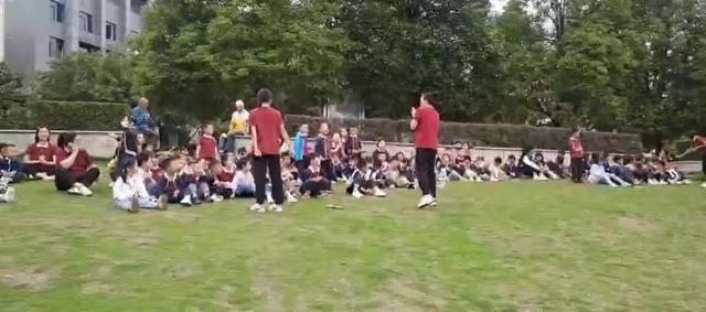 9月7日下午，幼儿园再次组织地震演习（受访者供图） 