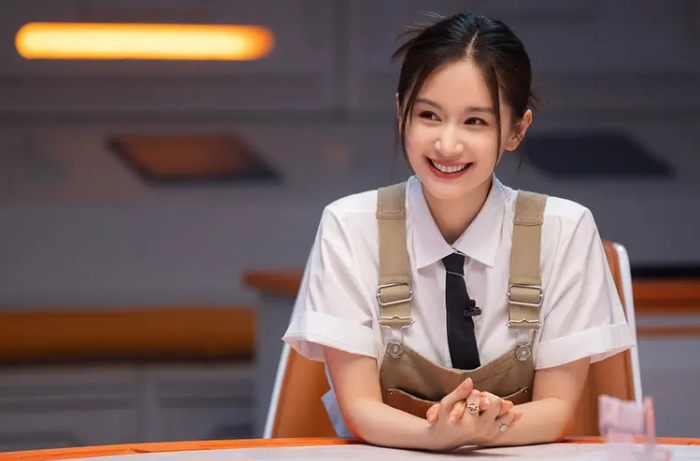 王子文在节目中谈到自己的婚恋观。