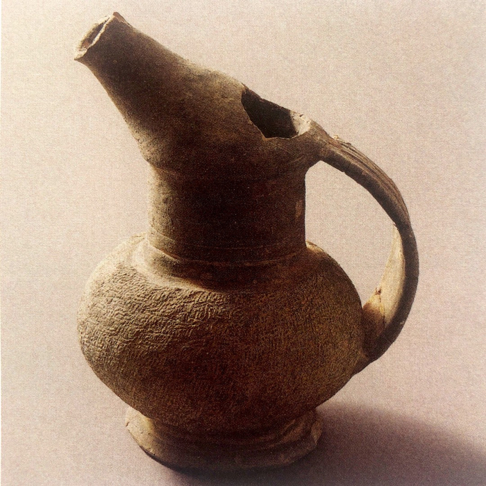 图37 浙江丽水松阳县博物馆收藏的象鼻盉