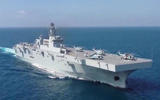中国要造无人反潜航母?全通甲板双舰岛,标准排水量高达1.5万吨|试验舰|加富尔|中国