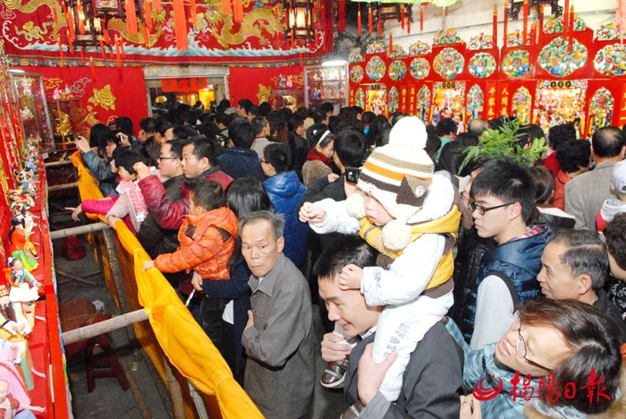 ▲破门楼郑翁仔灯