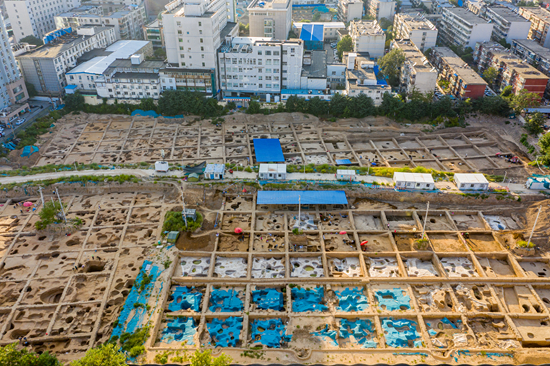 &nbsp;&nbsp;&nbsp;&nbsp;郑州商都书院街商代墓地。视觉中国供图