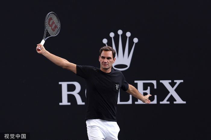 费德勒赛前训练。