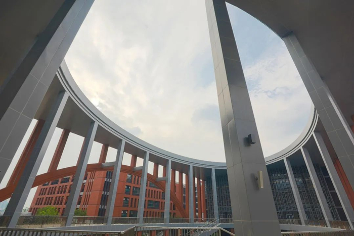 南外新校区揭秘!新初一两年后进驻|南京市|南京外国语学校|江苏省|南部新城|新城_新浪新闻