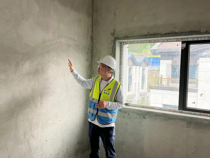 ▲工程师曹凤波现场讲解