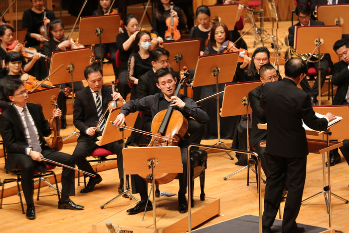 《我们的世界》第一乐章“温暖中国”