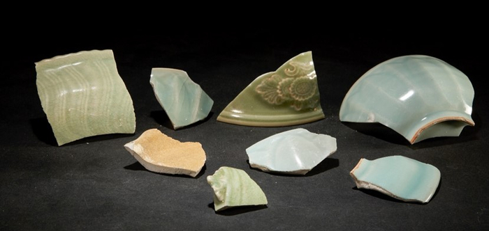 出土的龙泉窑青瓷片。国家文物局供图