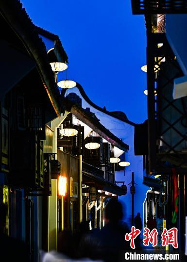 庄行古镇成为“时尚与古朴对话、传统与现代握手、技术与艺术融合”活力区 奉贤区新闻办供图