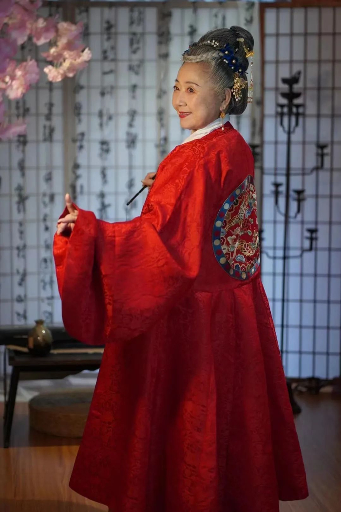 △汉服奶奶刘维秀。图片由受访者提供