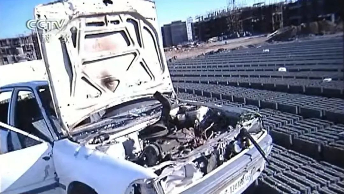 被波及的中国工地。来源/纪录片《撤侨行动-走出沙漠》截图