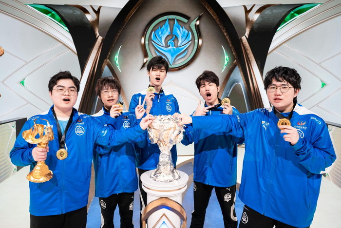 武汉eStarPro夺冠。