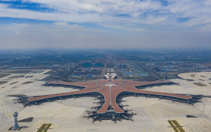2019年6月28日，俯瞰北京大兴国际机场。资料图片/新京报记者 陶冉 摄