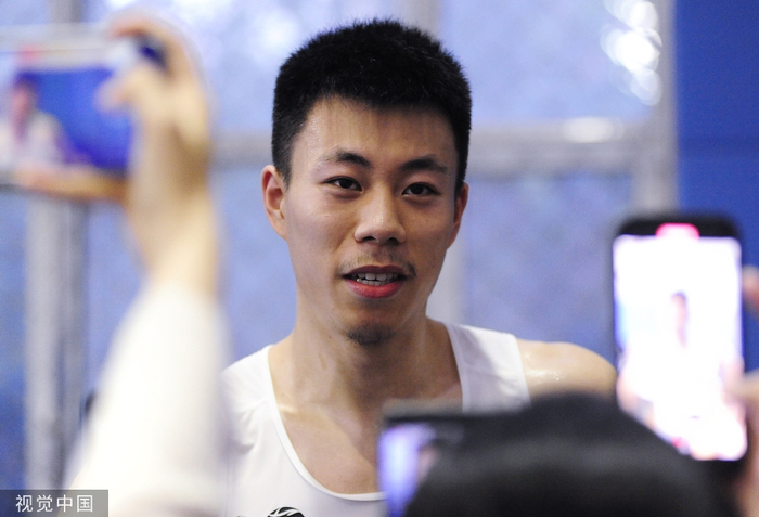 张镇麟经过了一个夏天在美国的特训归来。