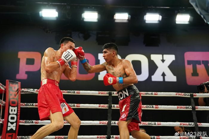 　徐灿遗憾以分歧判定告负。