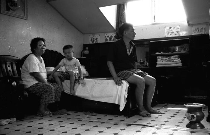 《马厂路》系列，2001-2003。陆杰 图