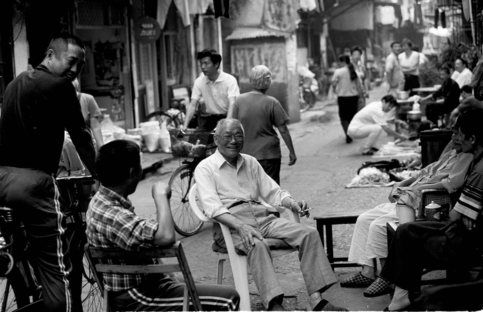 《马厂路》系列，2001-2003。陆杰 图