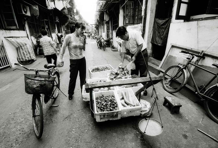 《马厂路》系列，2001-2003。陆杰 图