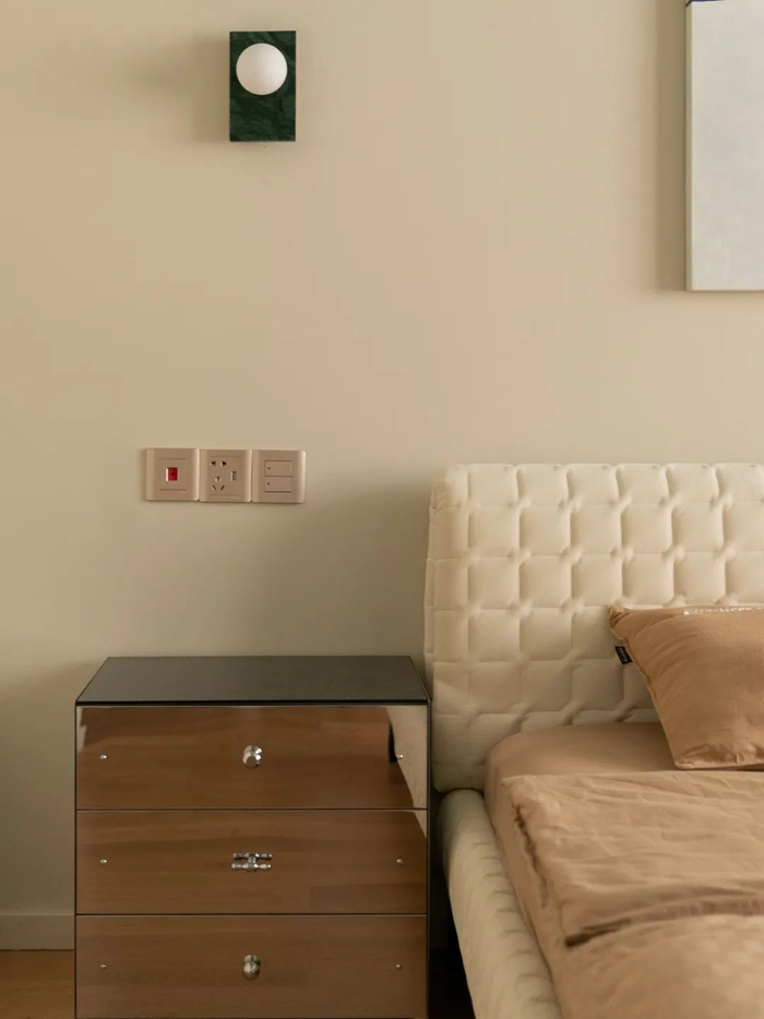 医用床头柜什么材质136㎡精装三恒住宅微改,自然生机、中性极简,我竟然羡慕一个男生独居的家_新闻资讯_第38张_活检穿刺产品网 医用床头柜什么材质136㎡精装三恒住宅微改,自然生机、中性极简,我竟然羡慕一个男生独居的家_https://www.jmylbn.com_新闻资讯_第38张