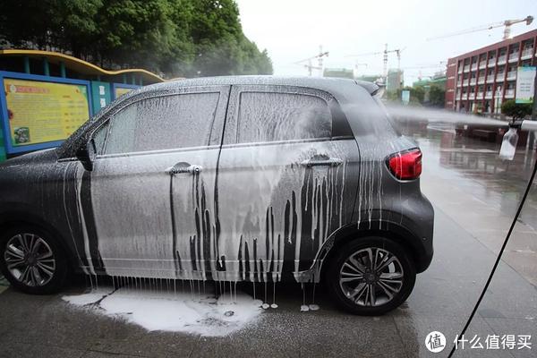 把洗車當做一種愛好1400瓦大功率洗車機體驗暢快洗車的感覺