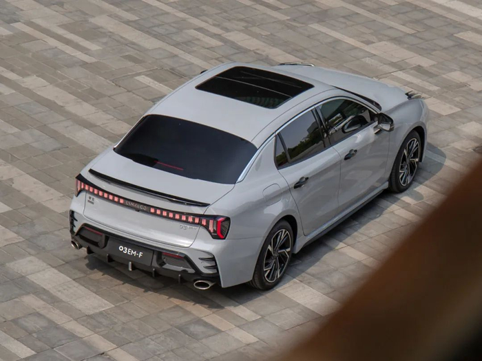 13.78万起,标配1.5t四缸动力!领克03/03 上市!__财经头条