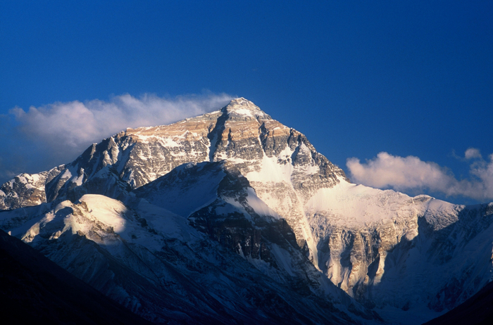 珠穆朗玛峰。图/IC photo