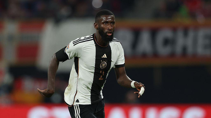 德国队后卫吕迪格。