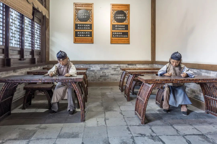 中国古代私塾学堂场景（图源/图虫创意）