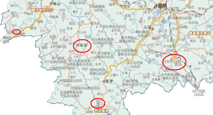 缅甸、老挝人一般聚集在芒市、临沧、景洪、蒙自、个旧等地