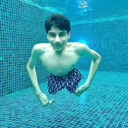 ▲图源&nbsp;加尼姆·阿尔·穆夫塔个人网站