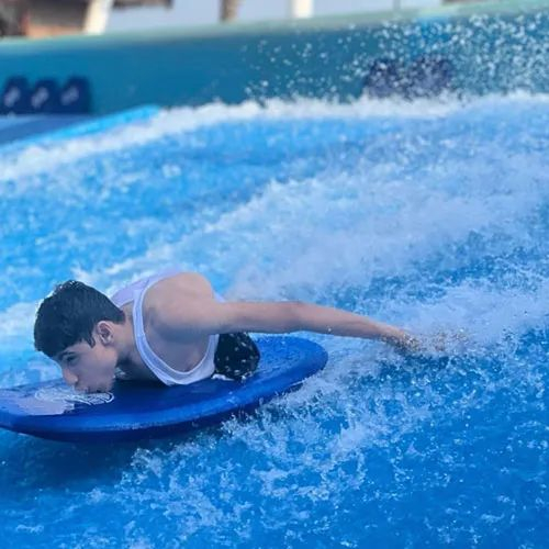 ▲图源&nbsp;加尼姆·阿尔·穆夫塔个人网站