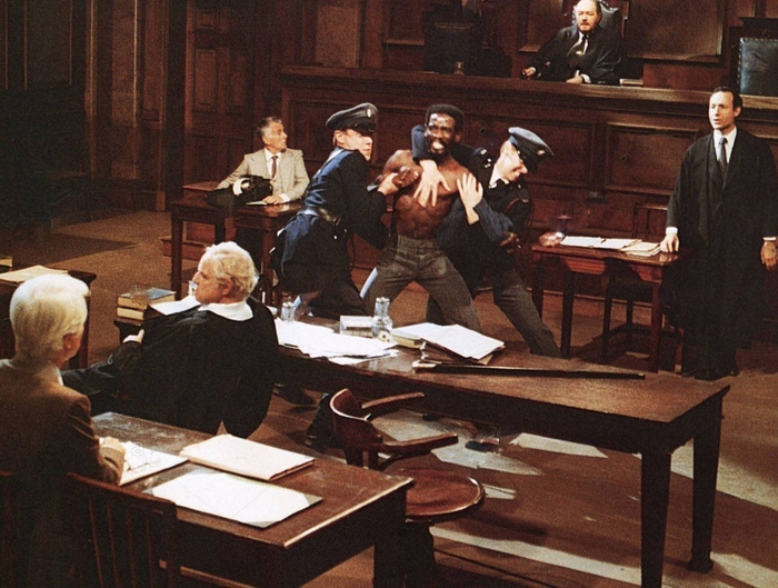 《血染的季节》剧照