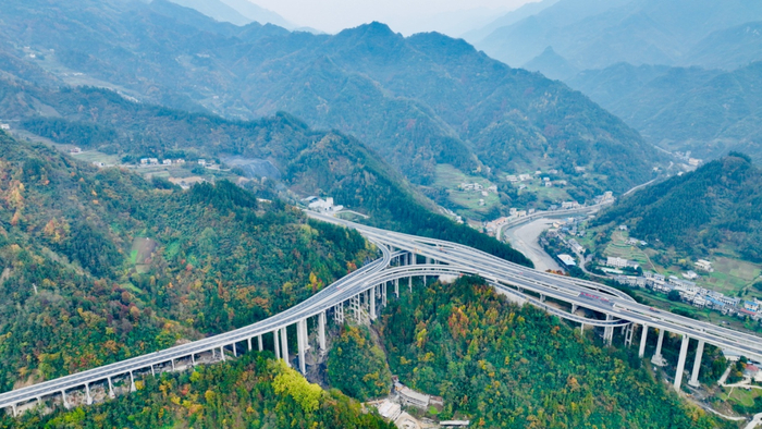 城开高速。重庆高速集团供图