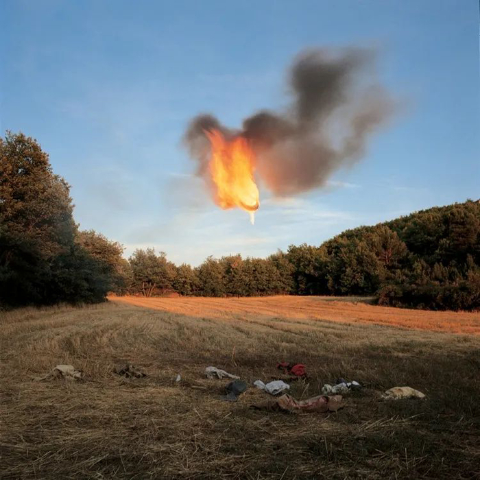 火球，《可能变迁的时光》系列，1981年，贝尔纳·弗孔作品。成都当代影像馆收藏