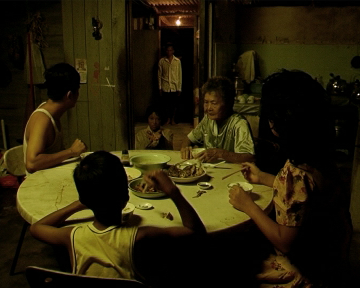 陈翠梅_3，《南国以南》，2006年。电影短片静帧，11分钟，1080P，彩色，有声。图片由艺术家和大荒电影提供。