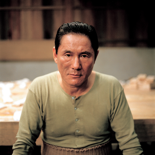 《血与骨》剧照，北野武饰演金俊平